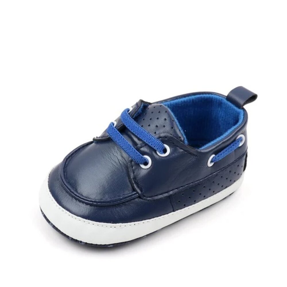 Baby Blue and White PU Leather Sneakers, sz 0-6mos "NEW"